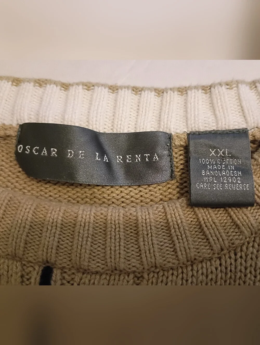 VTG Oscar de la Renta Tan Crewneck Sweater with Black & White Grid Sz XXL